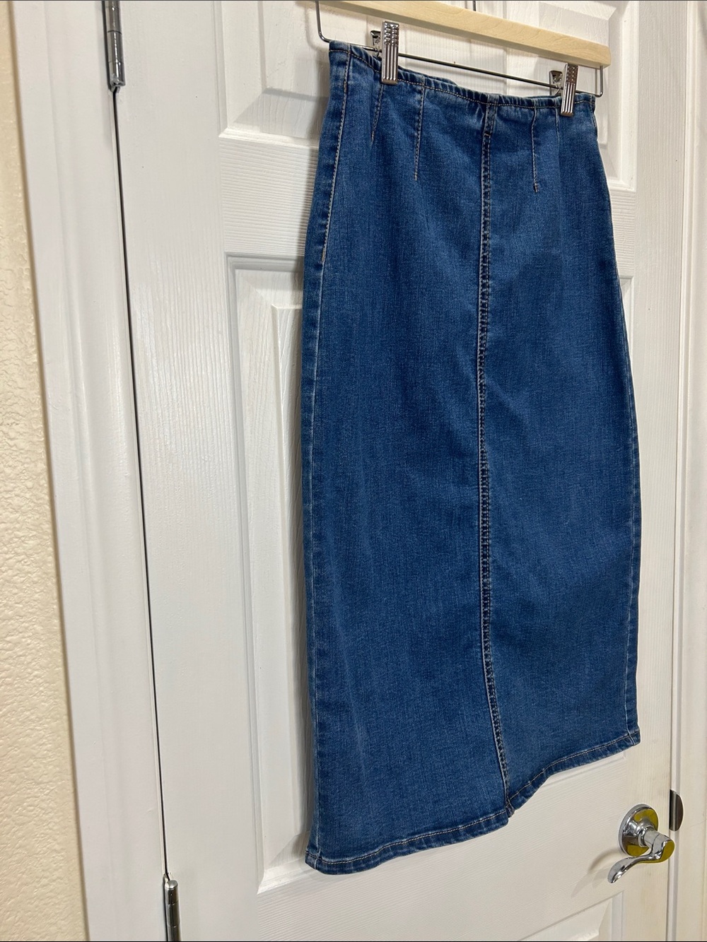 AND NOW THIS Denim Midi Skirt Front Zip Slit Size S Blue - Picture 3 of 10